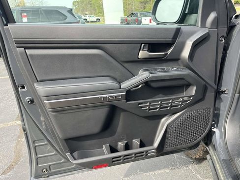 New 2026 Toyota Tacoma TRD Off-Road AWD/4WD image 12