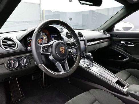 Certified 2024 Porsche 718 Cayman GTS image 4