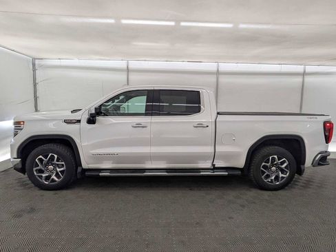Used 2022 GMC Sierra 1500 SLT w/ SLT Premium Plus Package image 3