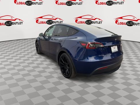 Used 2022 Tesla Model Y Long Range AWD/4WD image 6