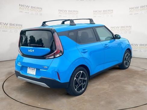 Used 2023 Kia Soul EX FWD image 5