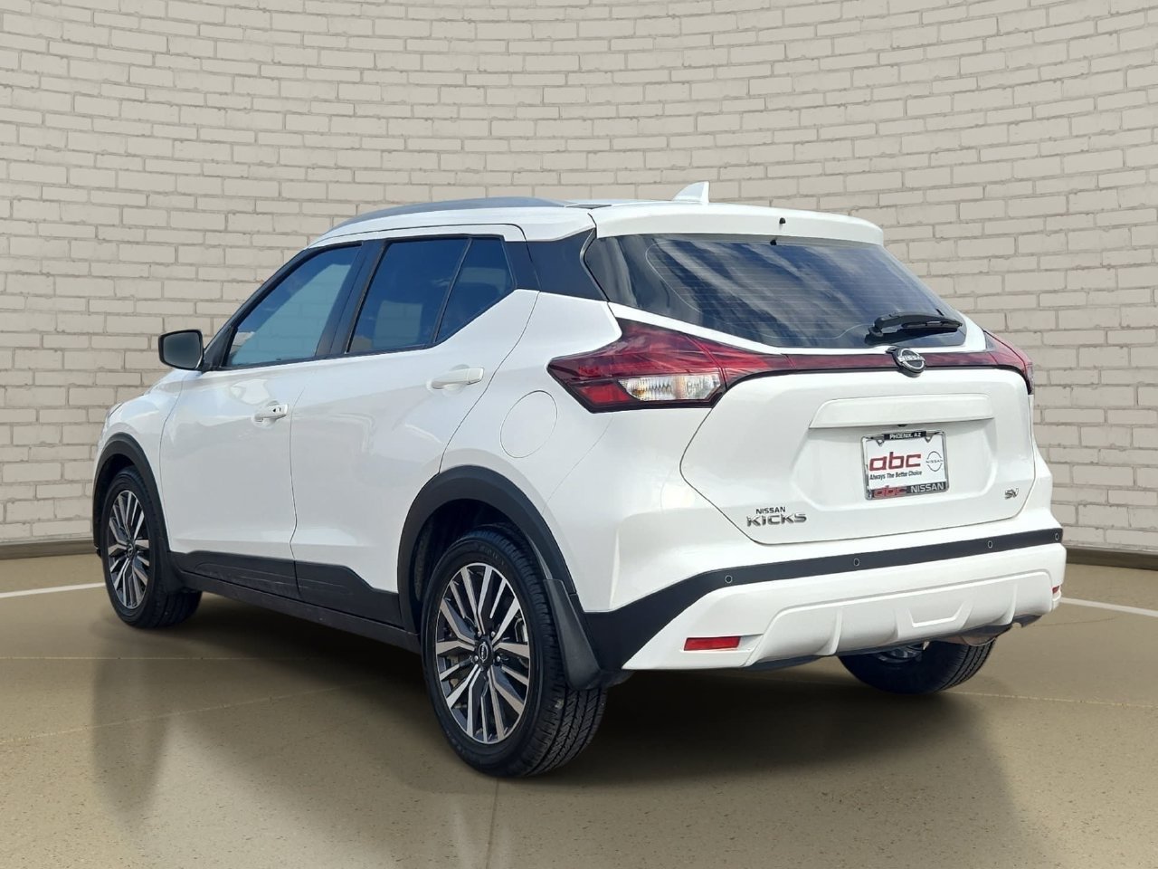 Certified 2024 Nissan Kicks SV FWD image 7