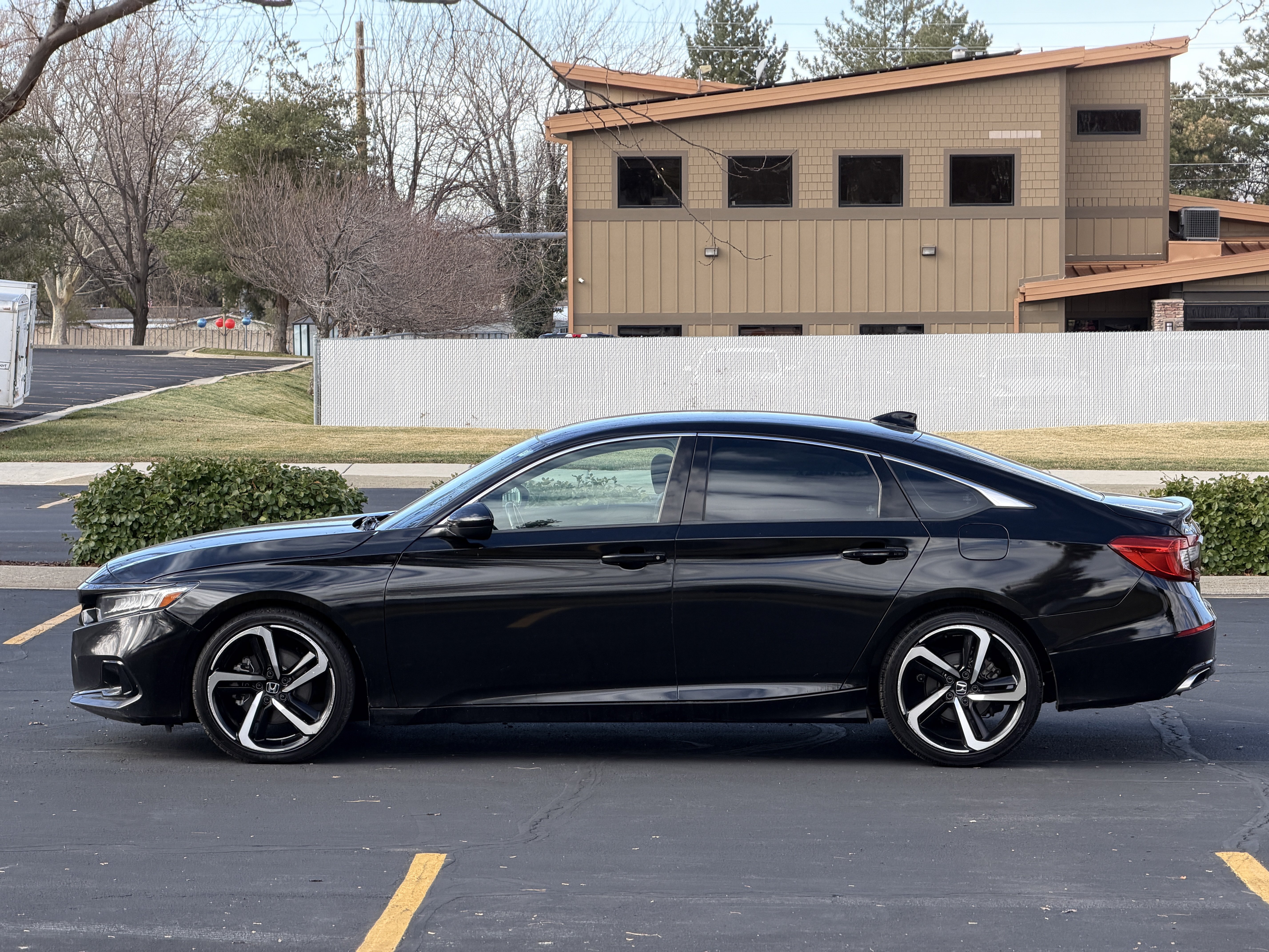 Used 2021 Honda Accord Sport Special Edition image 8