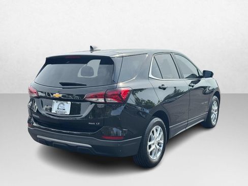 Used 2023 Chevrolet Equinox LT AWD/4WD image 9