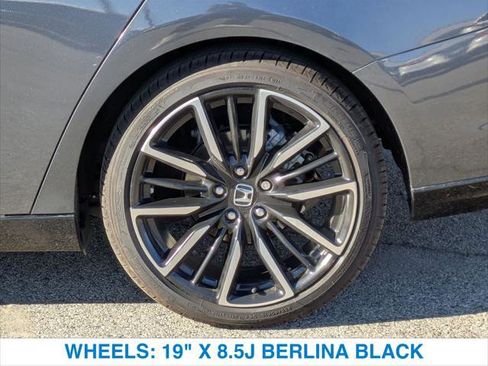 Certified 2023 Honda Accord Touring image 11