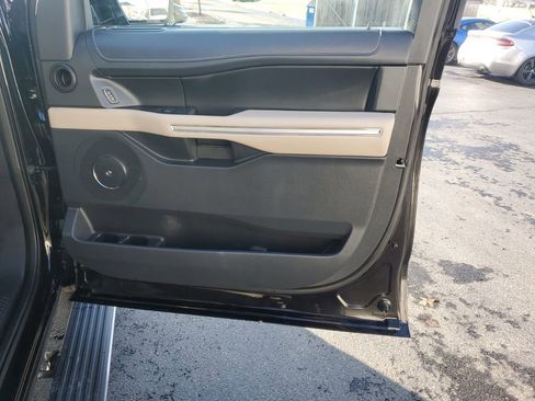 Used 2024 Ford Expedition Max Limited image 33