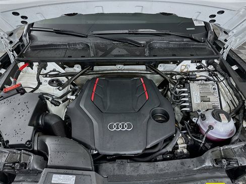 Used 2023 Audi SQ5 Premium Plus image 31