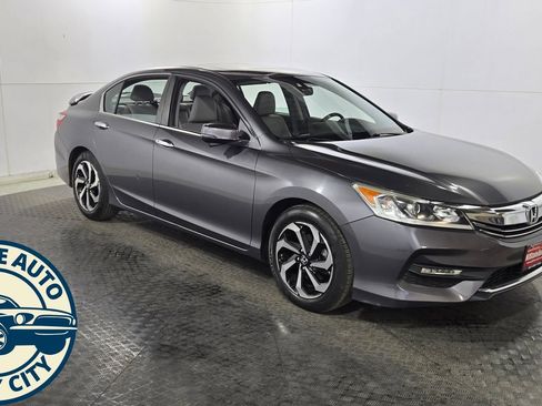 Used 2017 Honda Accord EX-L image 1
