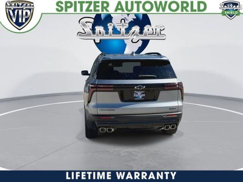 New 2026 Chevrolet Traverse LT w/ Midnight/Sport Edition FWD image 7