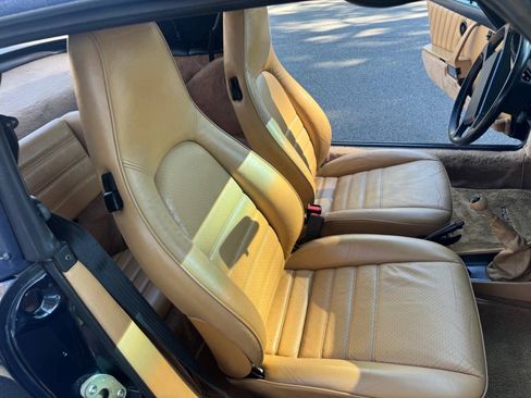 Used 1989 Porsche 911 Carrera RWD image 28