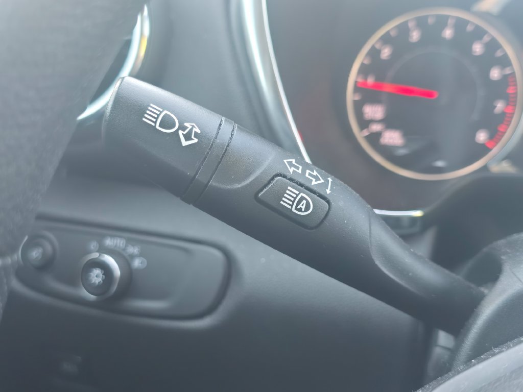 Certified 2022 Chevrolet Blazer LT FWD image 26