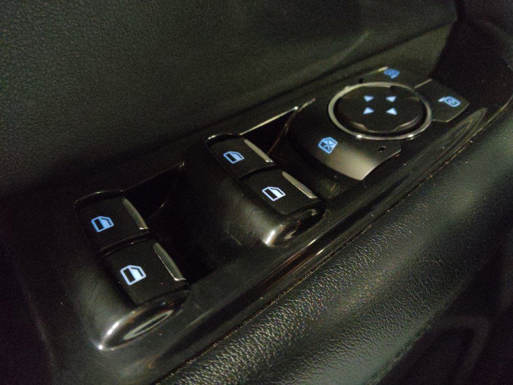 Used 2020 Ford Edge SEL w/ Convenience Package AWD/4WD image 32