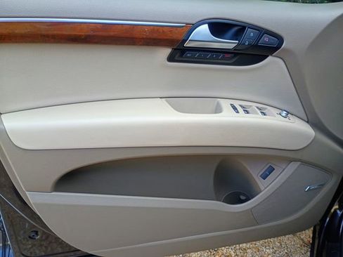 Used 2015 Audi Q7 3.0T Premium Plus w/ Premium Plus Package image 30