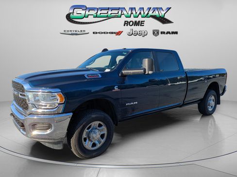 Used 2022 RAM 3500 Big Horn image 4