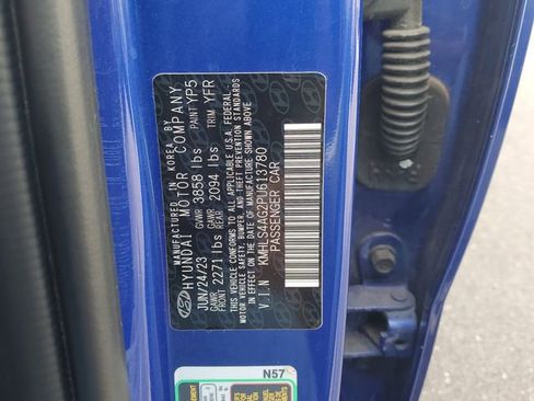 Used 2023 Hyundai Elantra SEL w/ Convenience Package image 29