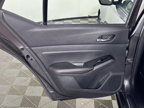 Used 2023 Nissan Altima 2.5 SR image 18