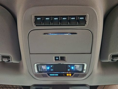 Used 2024 Ford F350 Lariat AWD/4WD image 43