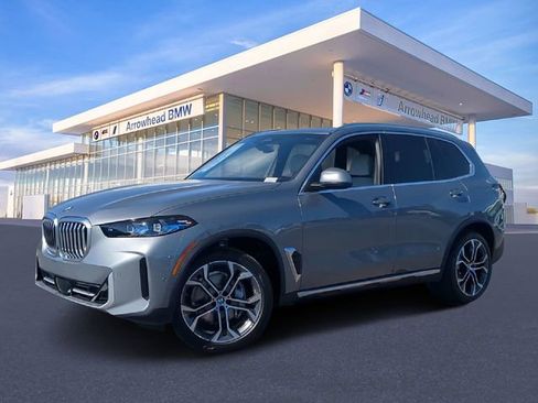 New 2026 BMW X5 xDrive40i w/ Climate Comfort Package image 24