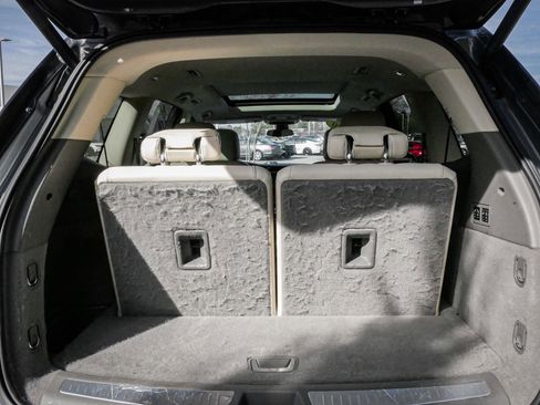 Used 2020 Cadillac XT6 Premium Luxury image 33