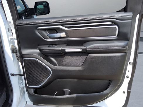 Used 2023 RAM 1500 Laramie AWD/4WD image 33