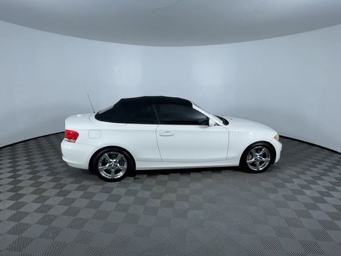 Used 2012 BMW 128i Convertible image 9