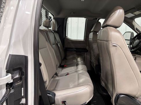 Used 2020 Ford F250 XL w/ Power Equipment Group RWD image 14