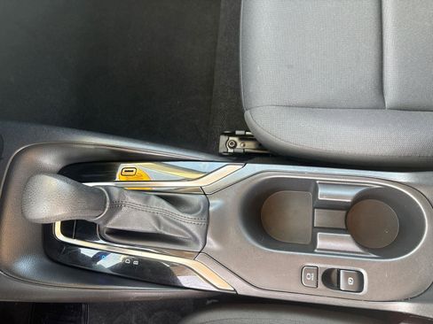 Used 2023 Toyota Corolla LE image 27