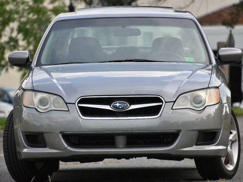 Used 2008 Subaru Legacy 2.5i Special Edition image 3