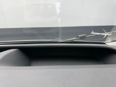 Used 2024 Ford Transit 350 XLT image 26