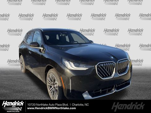 New 2026 BMW X3 xDrive30 w/ Premium Package image 1