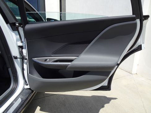 Used 2024 Lucid Air Touring AWD/4WD image 16