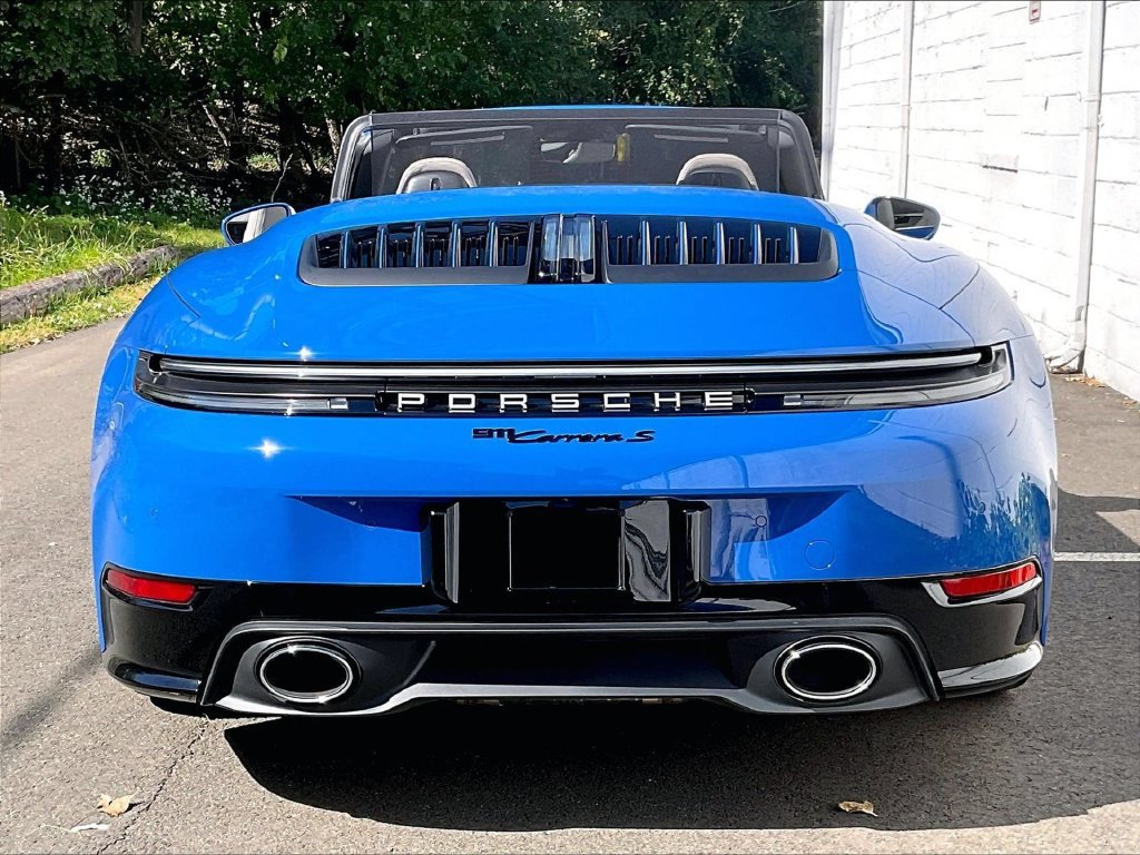 Certified 2026 Porsche 911 Carrera S RWD image 9