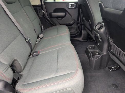 Used 2025 Jeep Wrangler Unlimited Rubicon w/ Convenience Group image 29