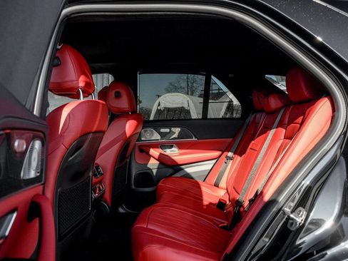 Used 2026 Mercedes-Benz GLE 63 AMG S image 20