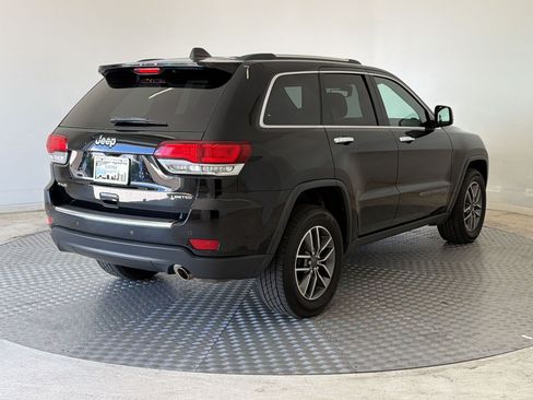 Used 2020 Jeep Grand Cherokee Limited AWD/4WD image 9