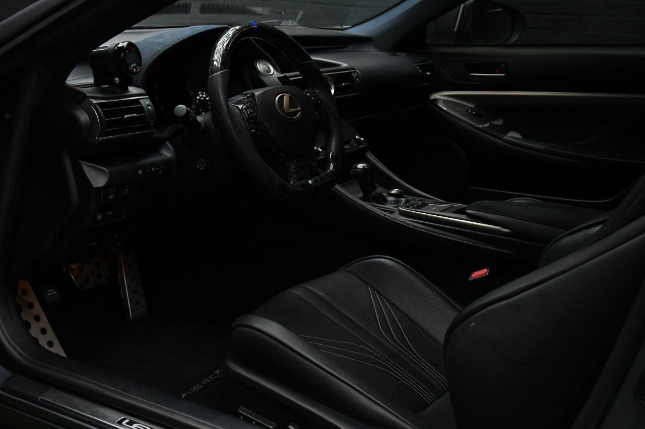 Used 2015 Lexus RC F w/ Premium Package RWD image 20