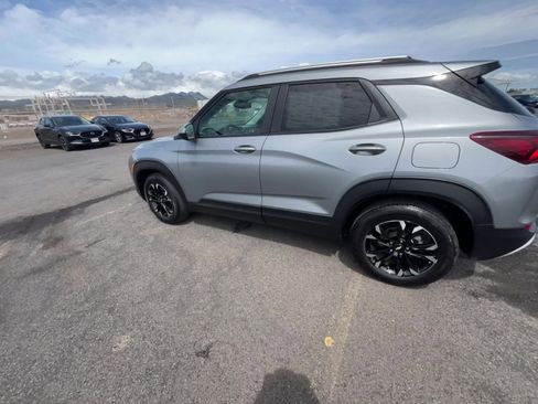 Used 2023 Chevrolet TrailBlazer LT w/ Convenience Package image 10