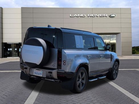 Certified 2023 Land Rover Defender 110 X-Dynamic SE AWD/4WD image 5