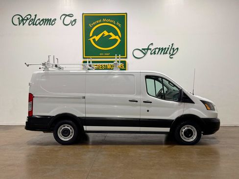 Used 2019 Ford Transit 150 130 Low Roof RWD image 2