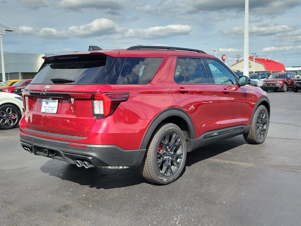 New 2027 Ford Explorer ST w/ Sun And Sound Package AWD/4WD image 4