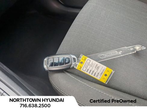 Certified 2023 Hyundai Kona SEL AWD/4WD image 19
