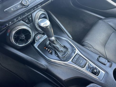 Used 2020 Chevrolet Camaro LT image 6