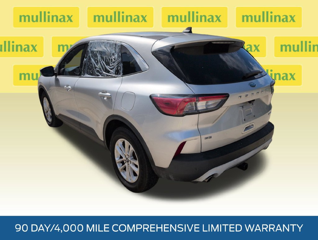 Used 2020 Ford Escape SE FWD image 9