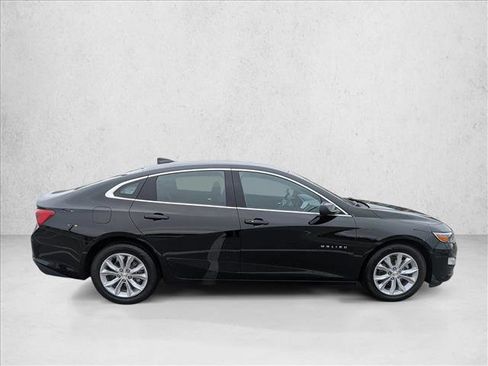 Used 2023 Chevrolet Malibu LT image 4