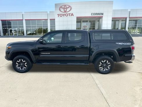 Used 2023 Toyota Tacoma TRD Off-Road AWD/4WD image 2