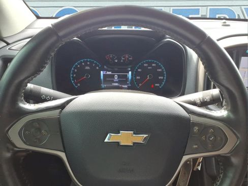 Used 2018 Chevrolet Colorado Z71 AWD/4WD image 17