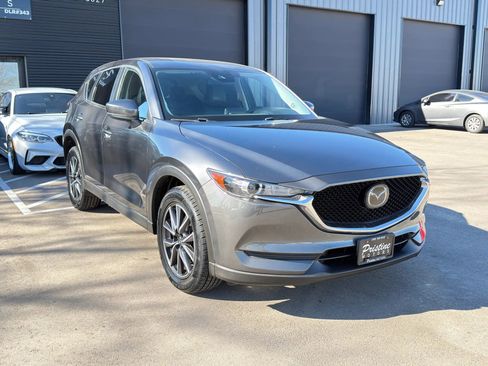 Used 2018 MAZDA CX-5 Touring image 2