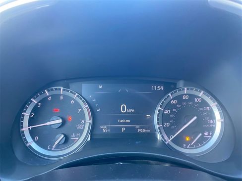 Used 2022 Toyota Highlander XLE image 16