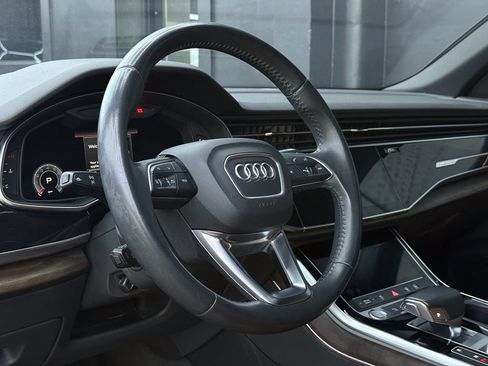 Used 2018 Audi Q7 3.0T Premium Plus w/ Premium Plus Package image 14