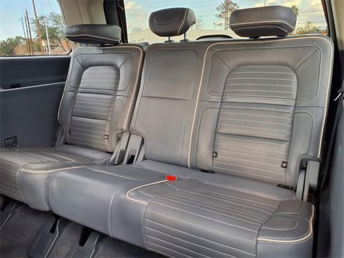 Used 2019 Lincoln Navigator Black Label w/ Cargo Package image 12